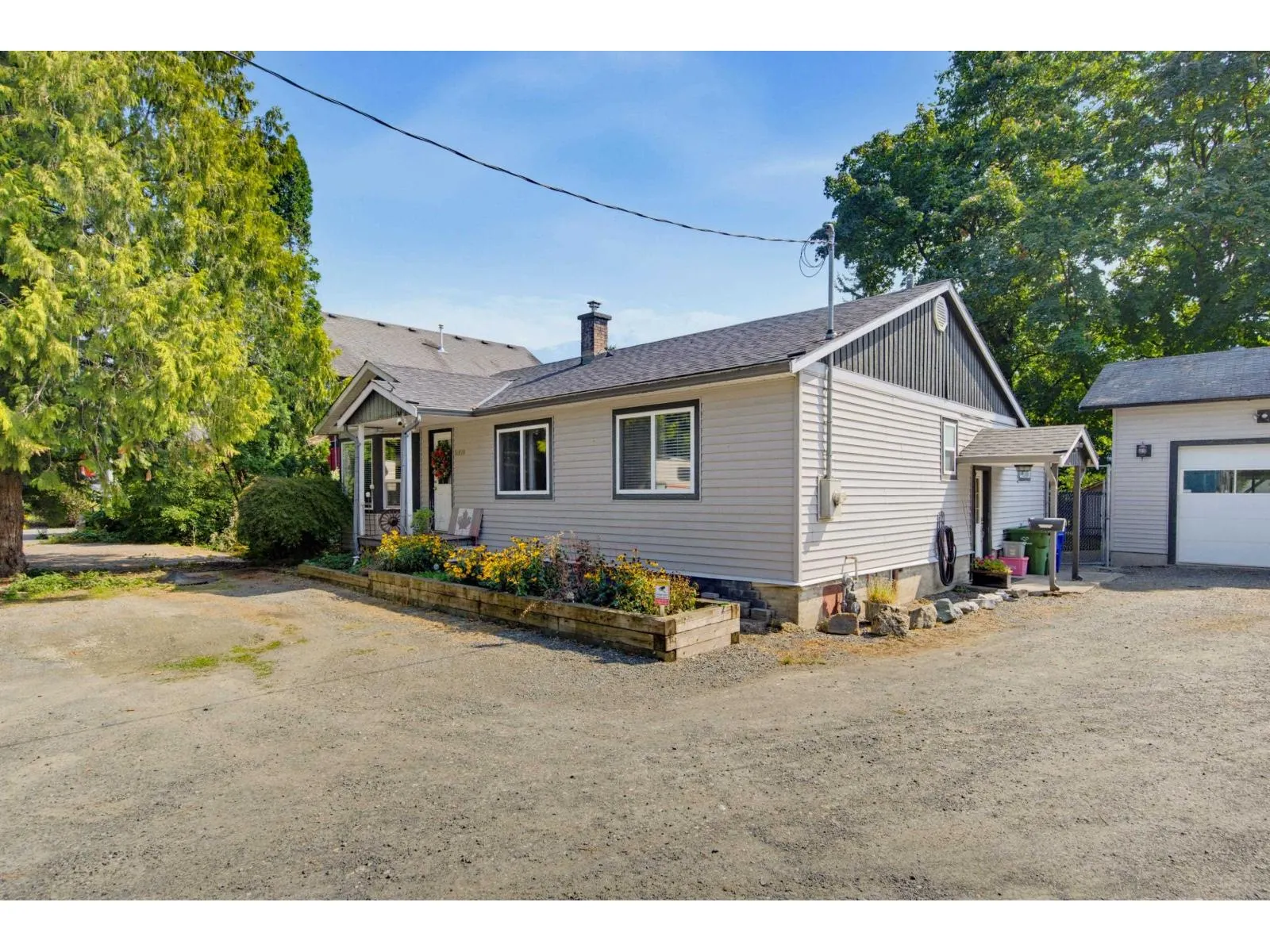 51016 YALE ROAD|Rosedale