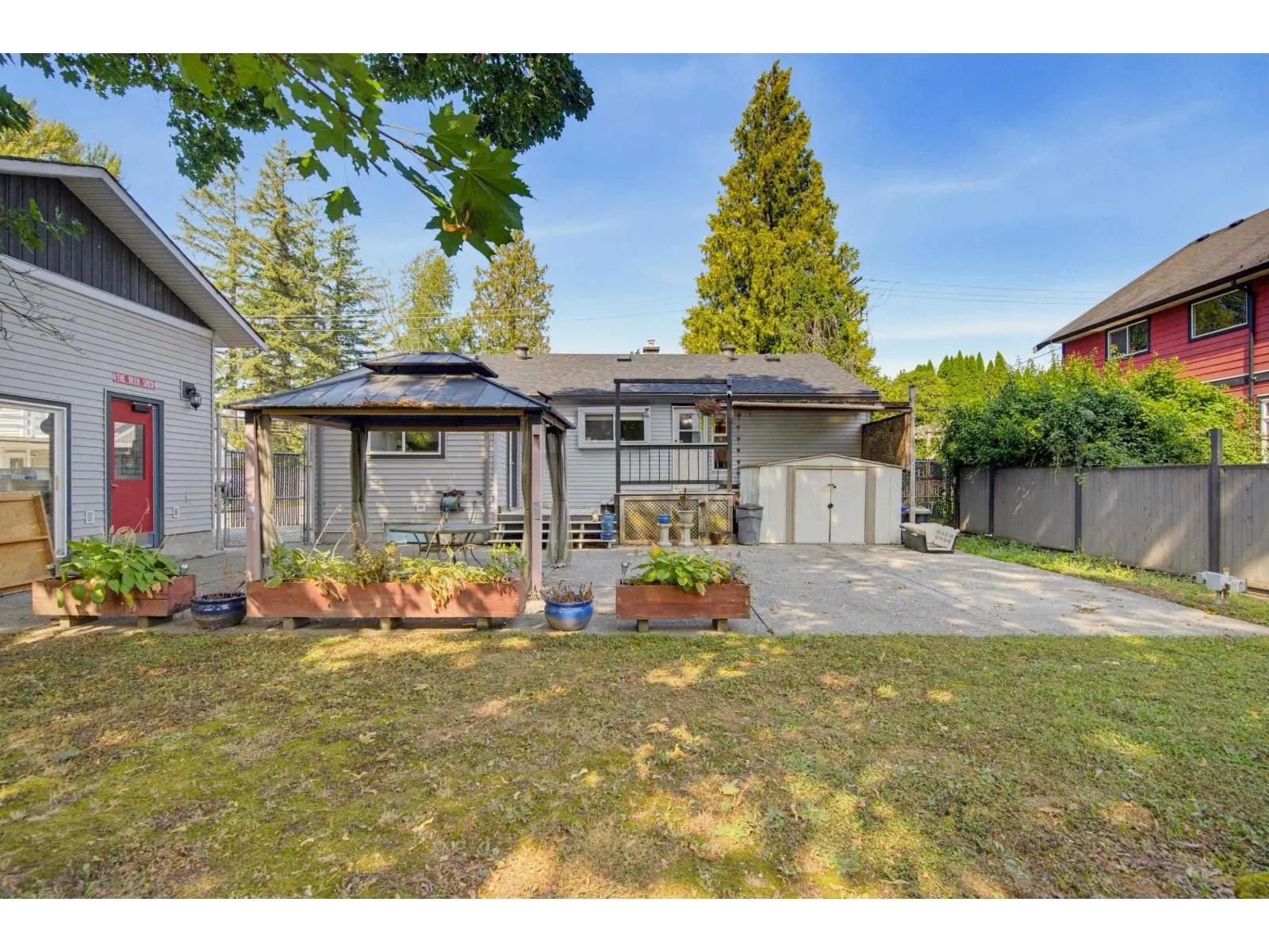 51016 YALE ROAD|Rosedale