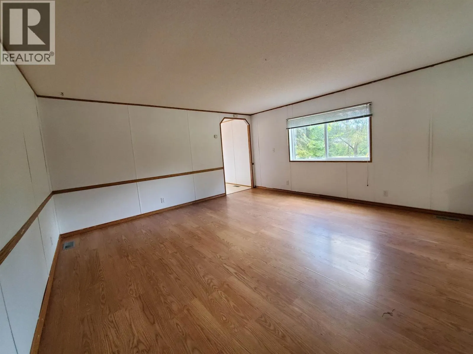 2630 ROBERTA ROAD