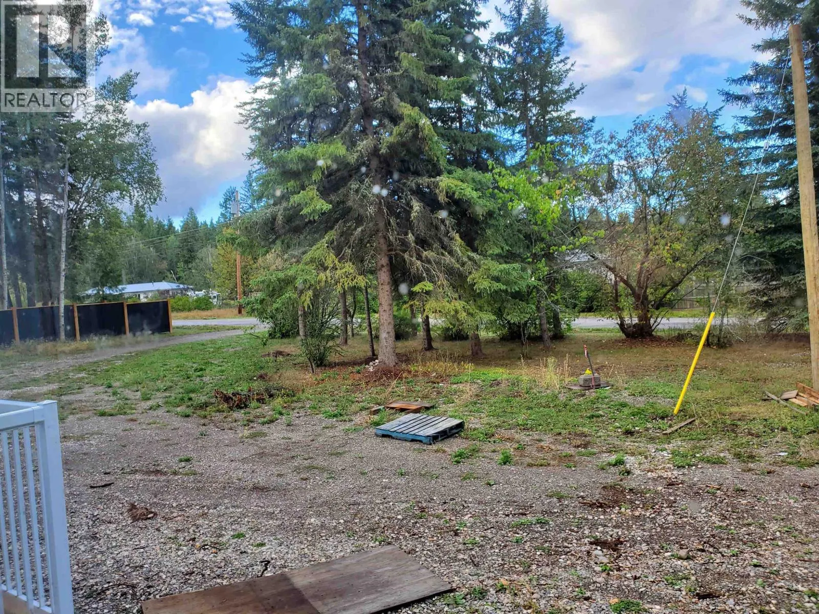 2630 ROBERTA ROAD