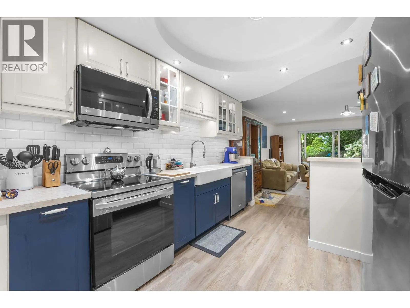 135 1386 LINCOLN DRIVE