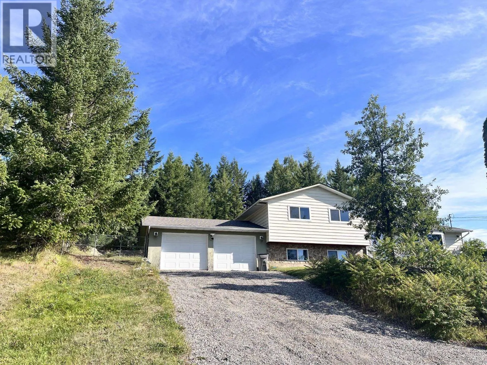 476 THOMPSON ROAD