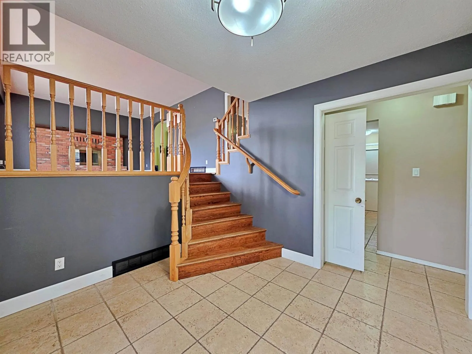 2491 SING STREET