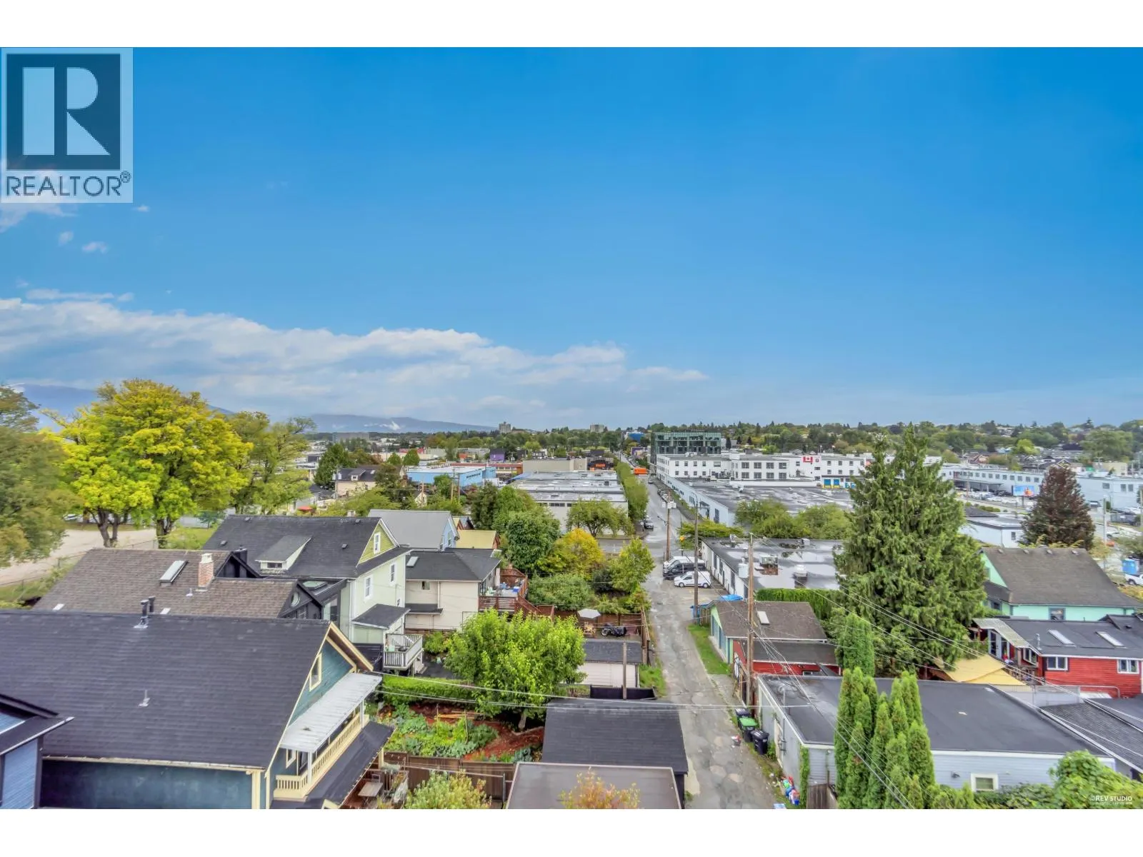 302 1120 E EAST GEORGIA STREET
