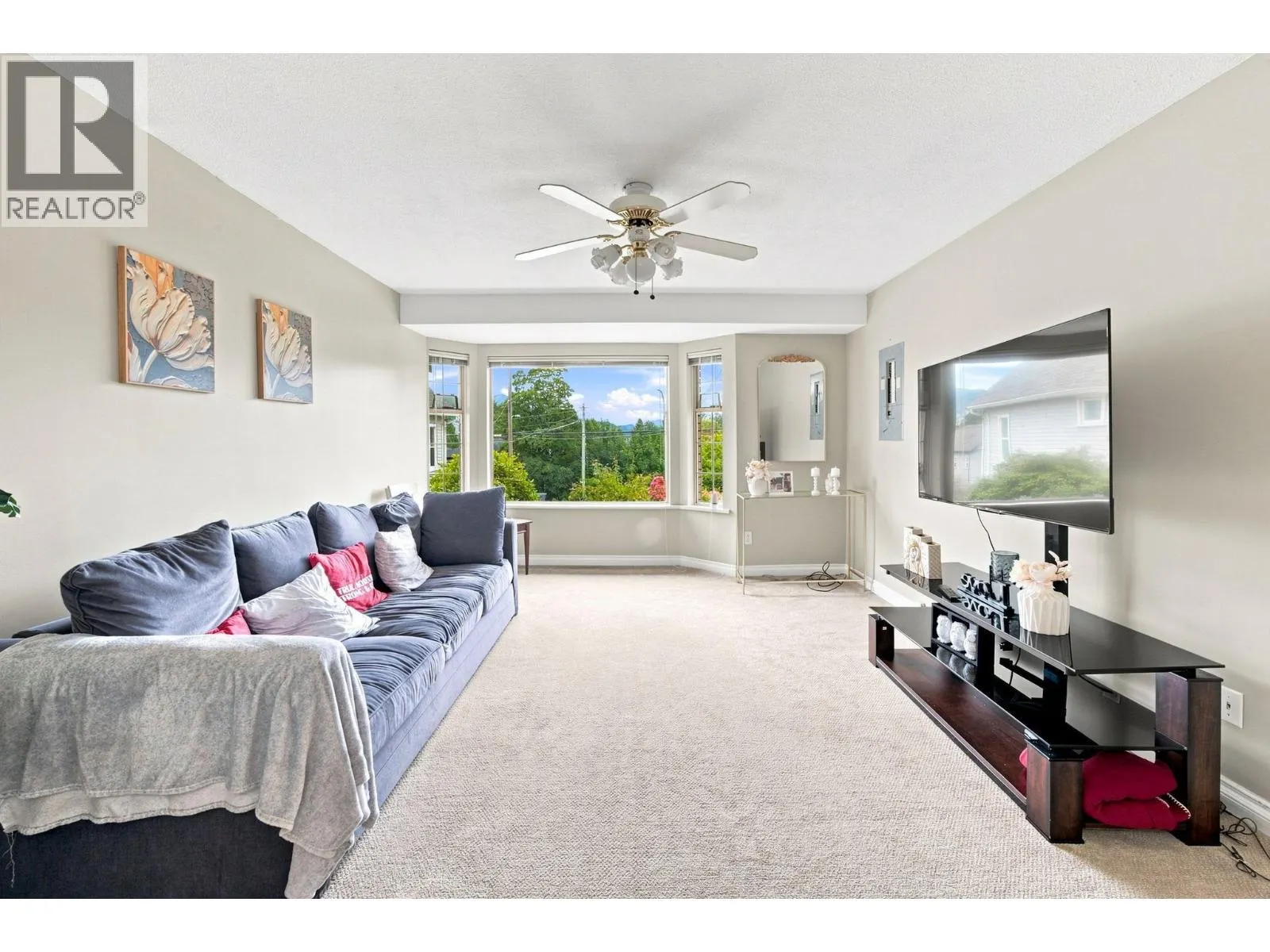 2152 PITT RIVER ROAD