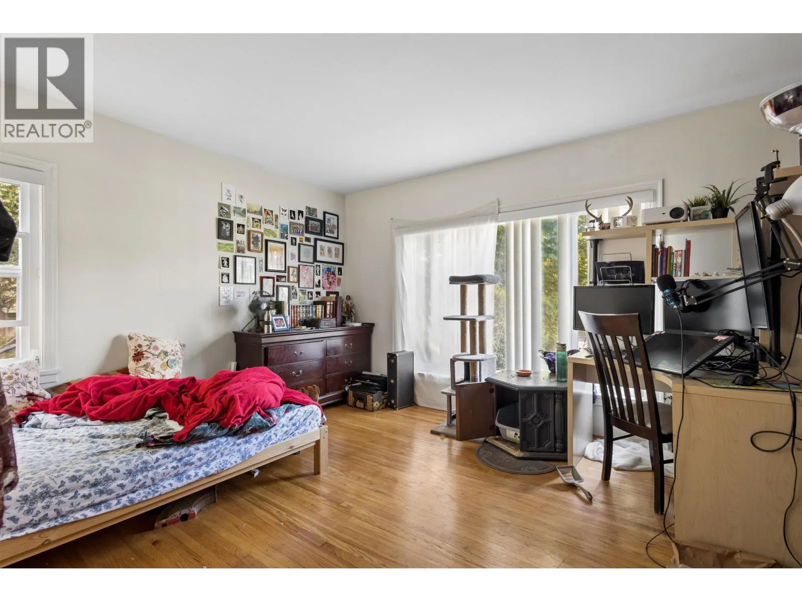 1441 W 49TH AVENUE