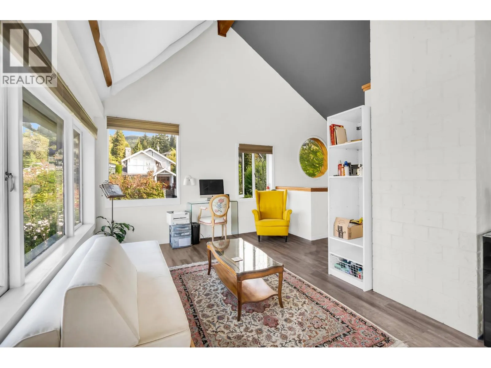 319 E 27TH STREET
