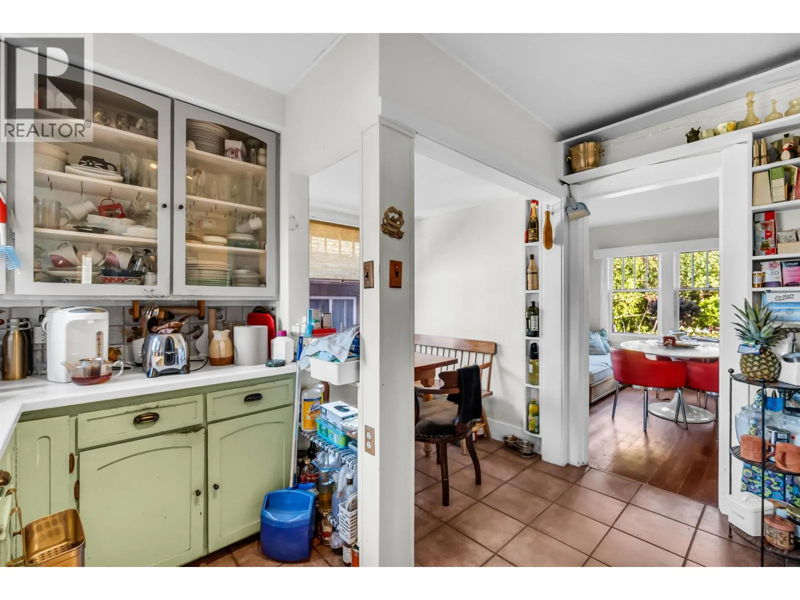 319 E 27TH STREET