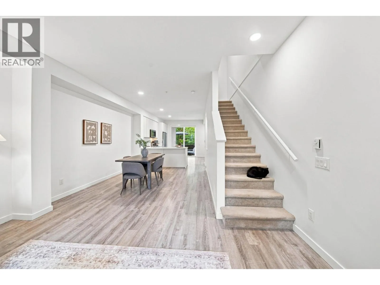 3 2332 RANGER LANE