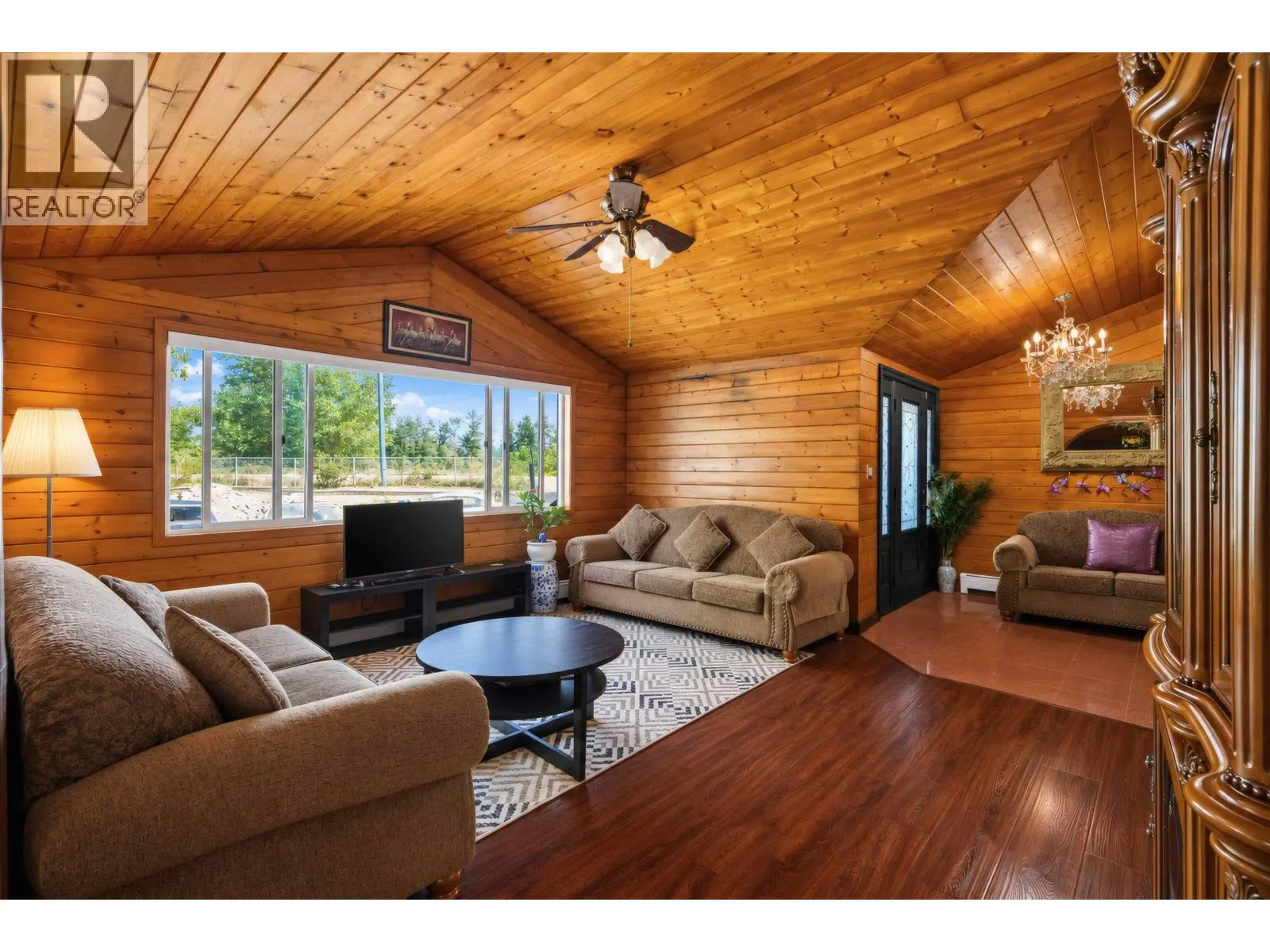 19500 RIVER ROAD