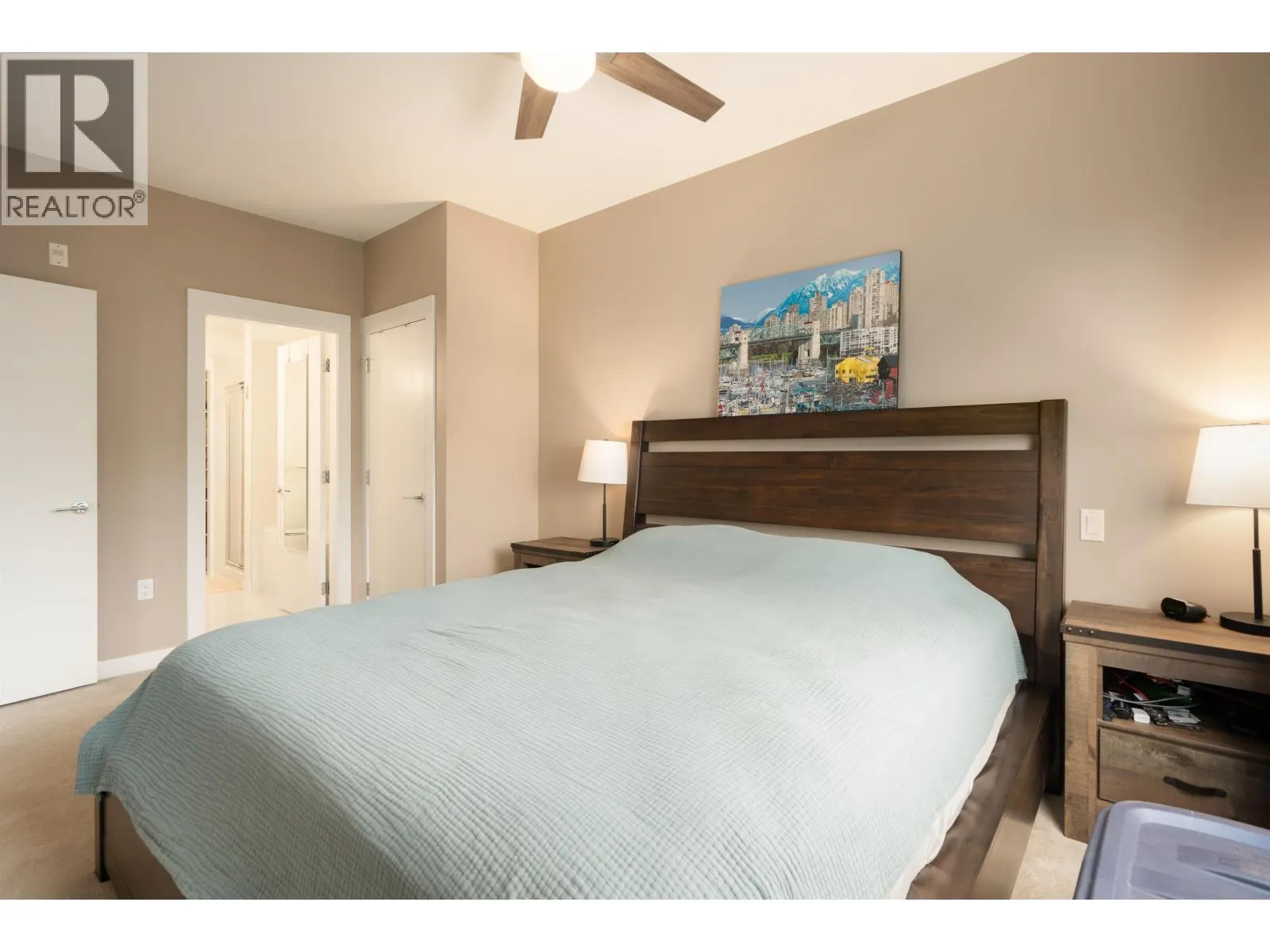 211 550 SEABORNE PLACE