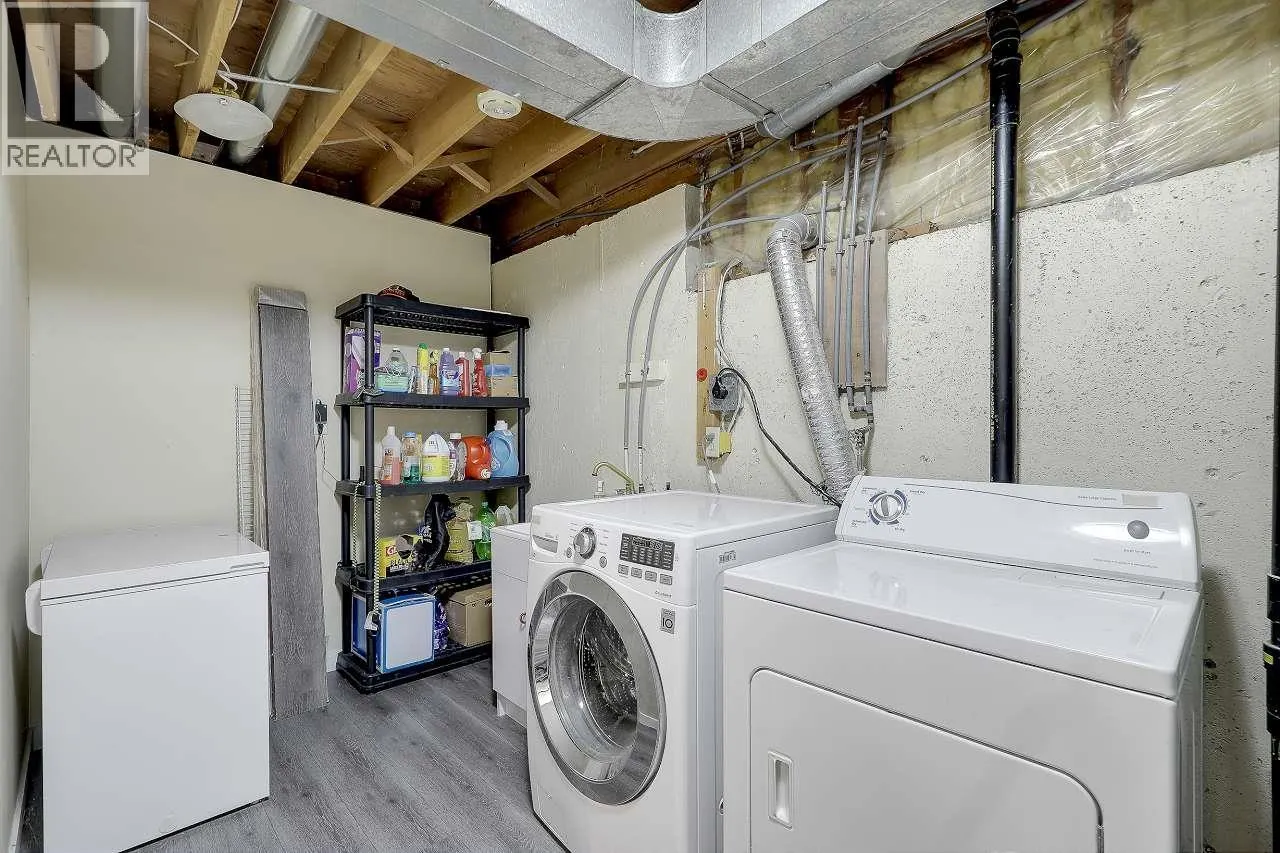 208 1140 CASTLE CRESCENT