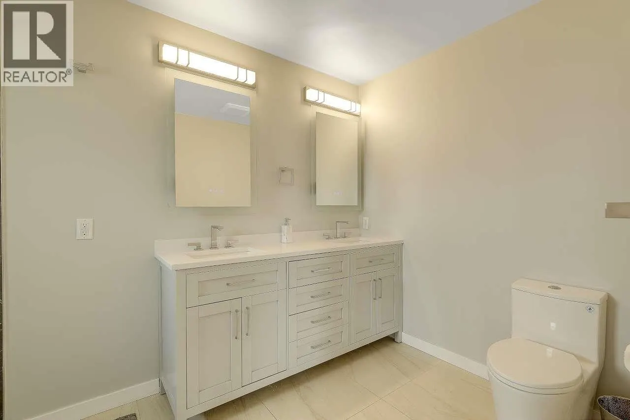 208 1140 CASTLE CRESCENT