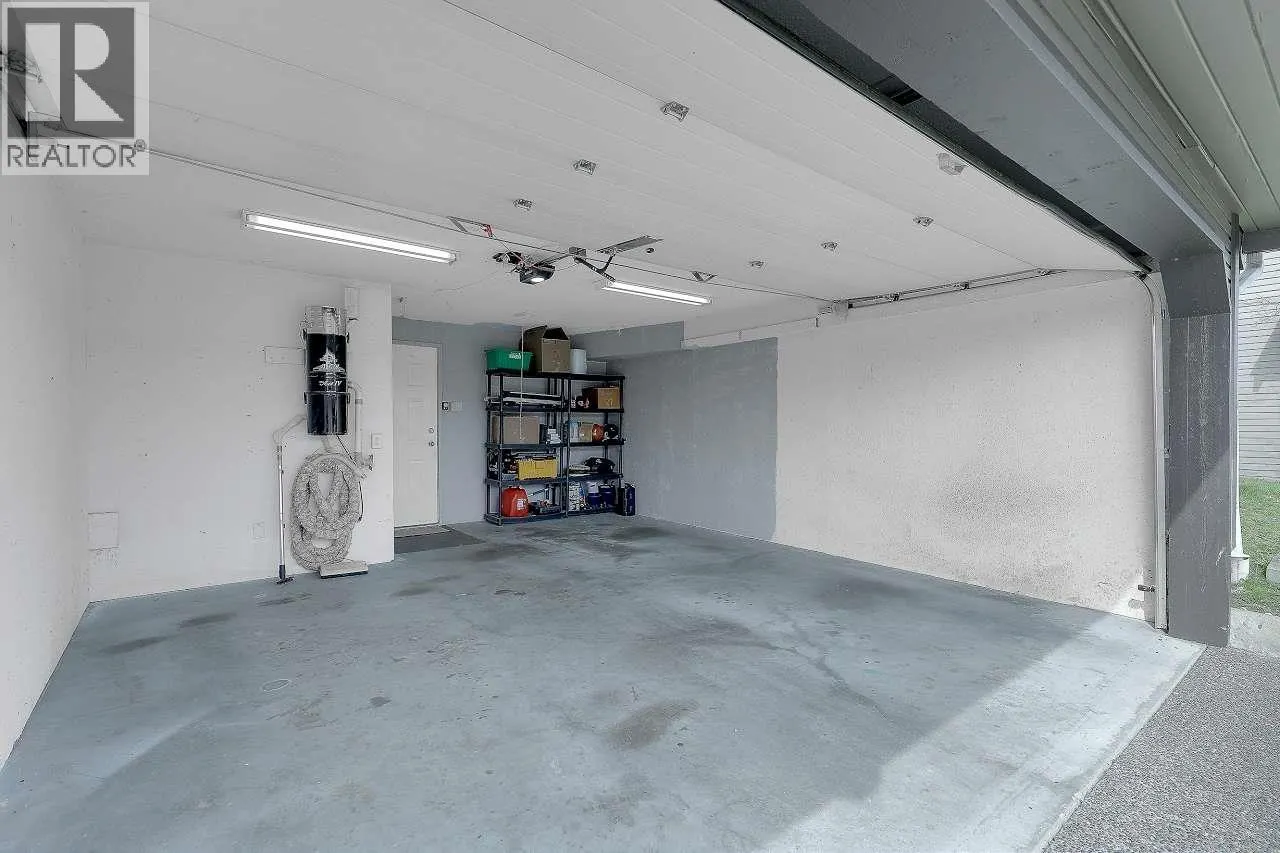208 1140 CASTLE CRESCENT