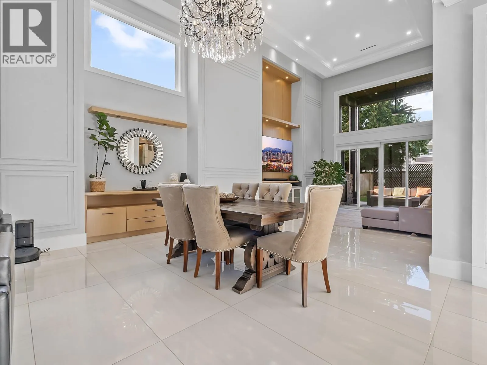 9591 FLORIMOND ROAD