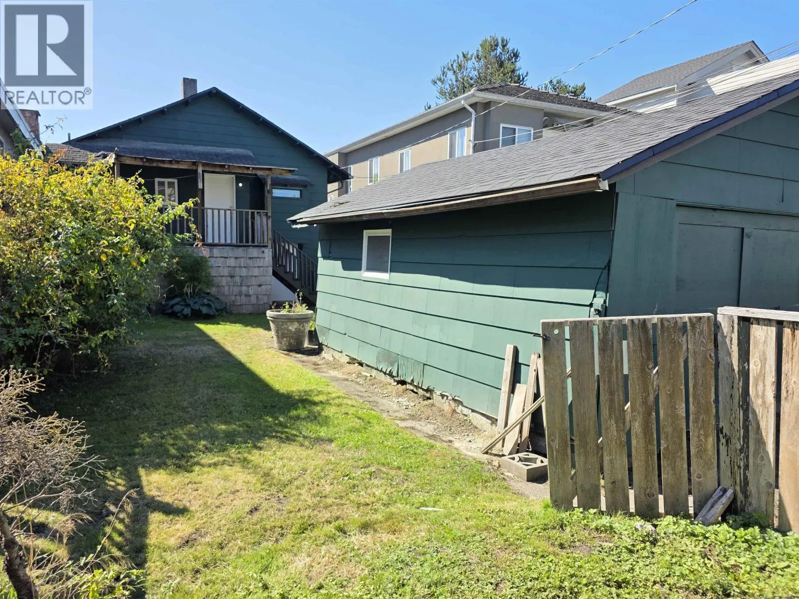 149 E 47TH AVENUE