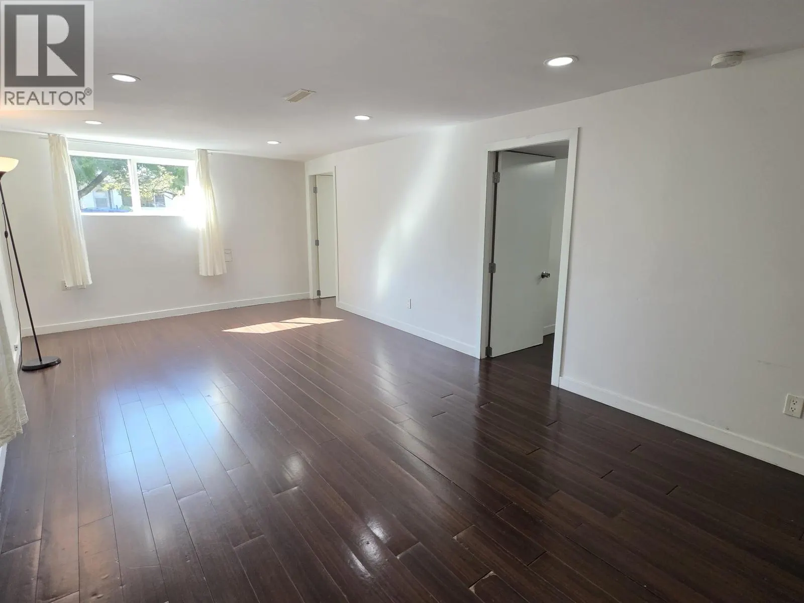 149 E 47TH AVENUE