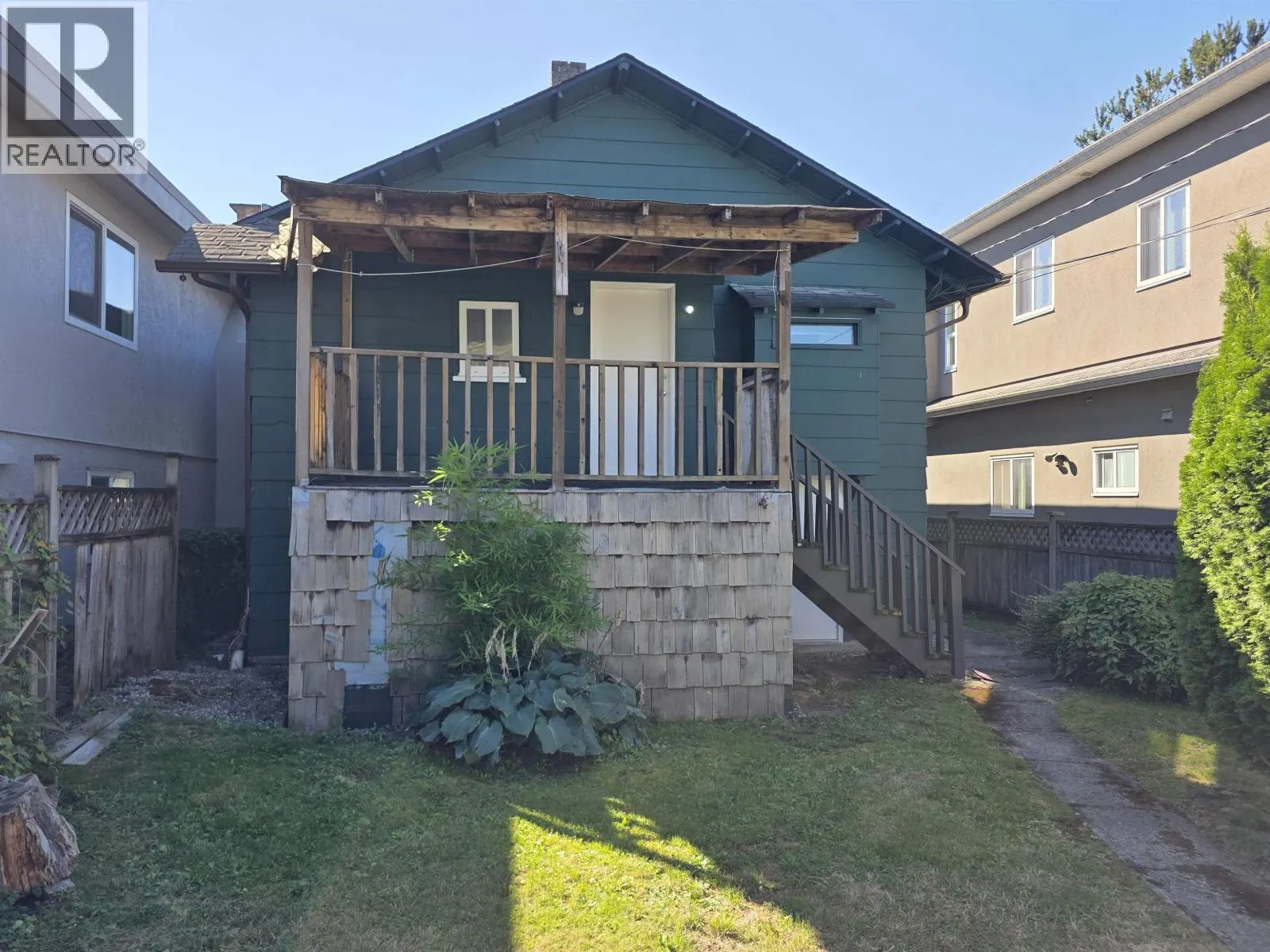 149 E 47TH AVENUE