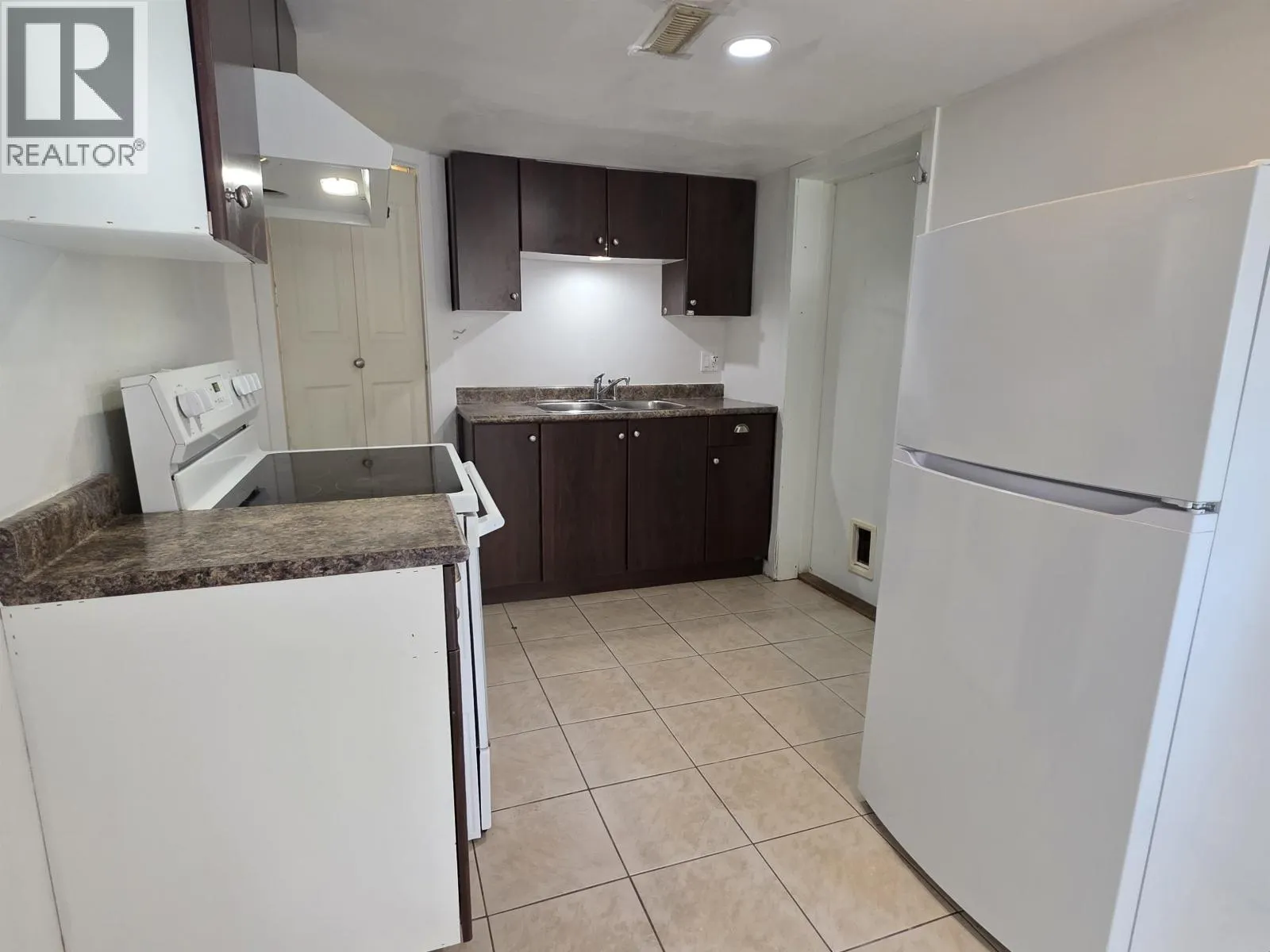 149 E 47TH AVENUE