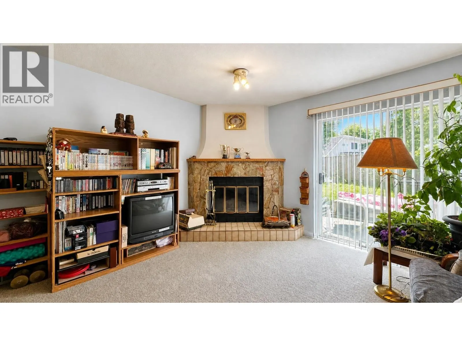 1679 WESTOVER ROAD