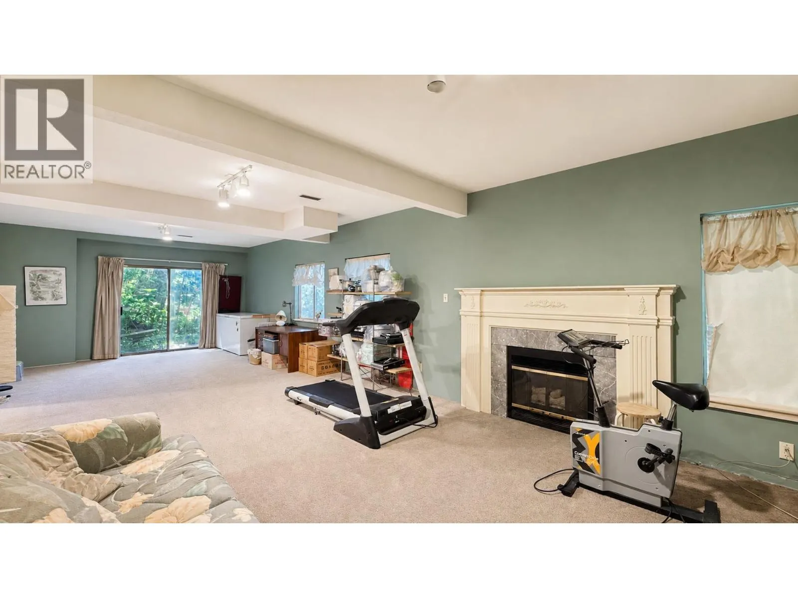 1679 WESTOVER ROAD