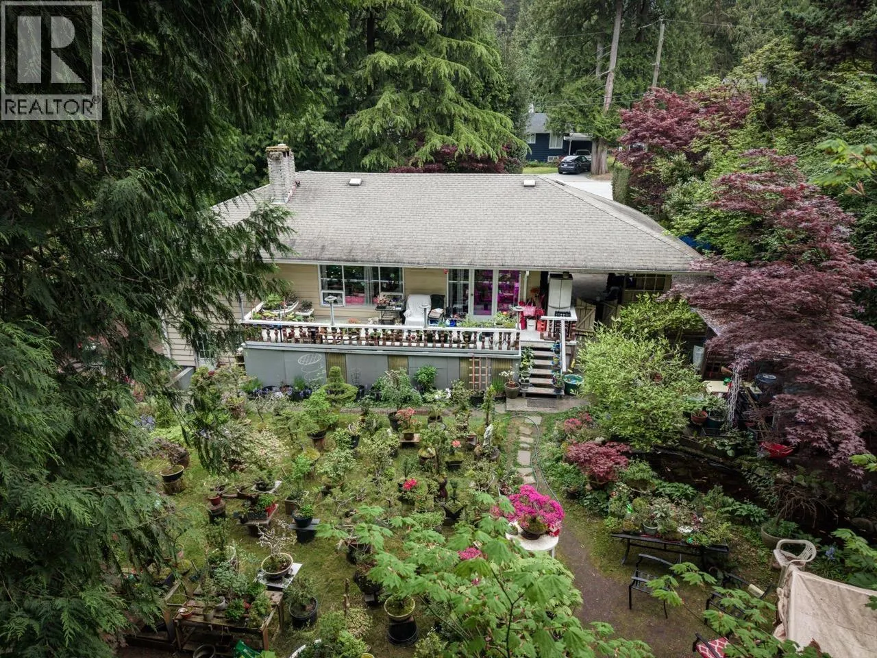 435 E OSBORNE ROAD