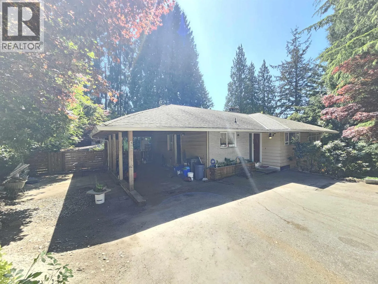 435 E OSBORNE ROAD