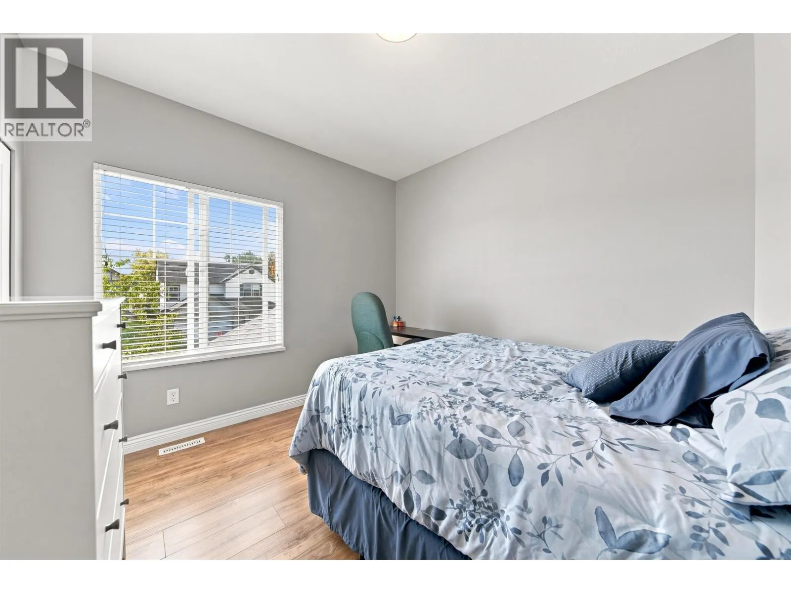 1049 EUPHRATES CRESCENT