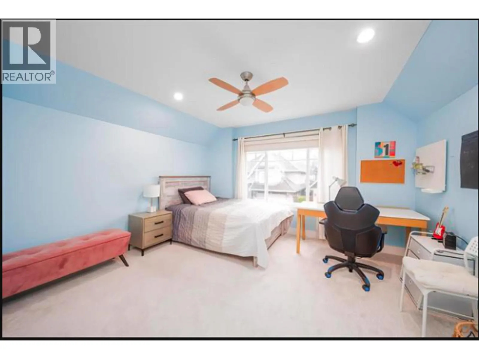 5835 FAIR WYND