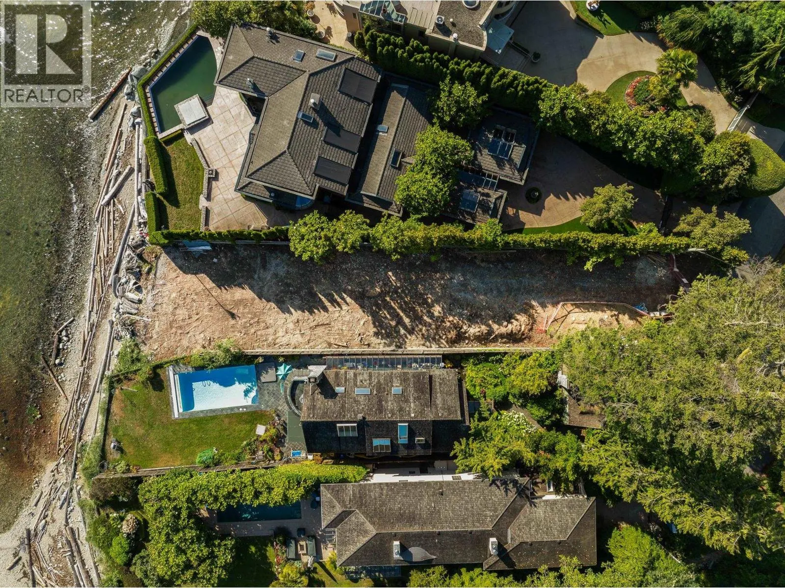 4358 ROSS CRESCENT