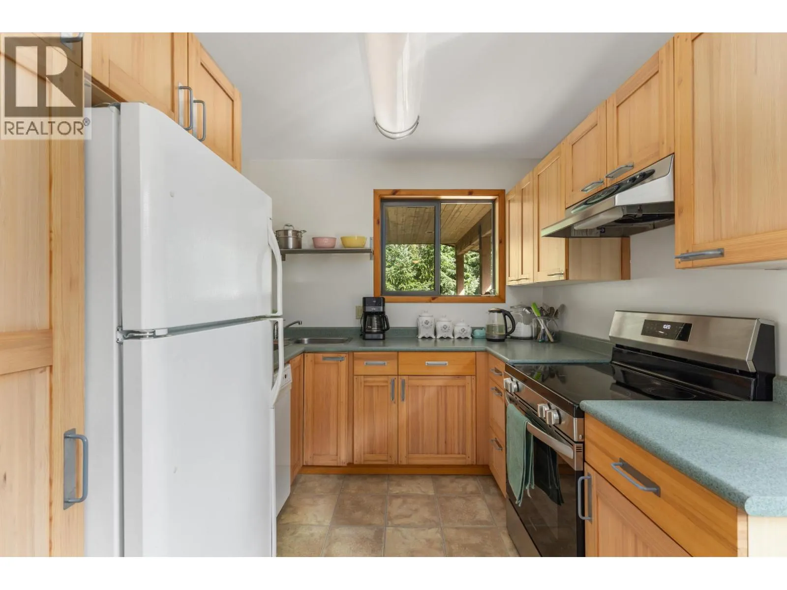 7869 PEMBERTON MEADOWS ROAD