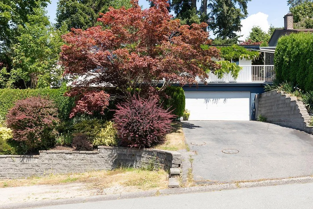 10641 WESTSIDE DRIVE