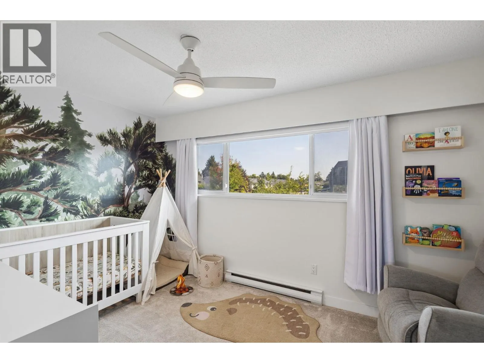 5245 MAPLE CRESCENT