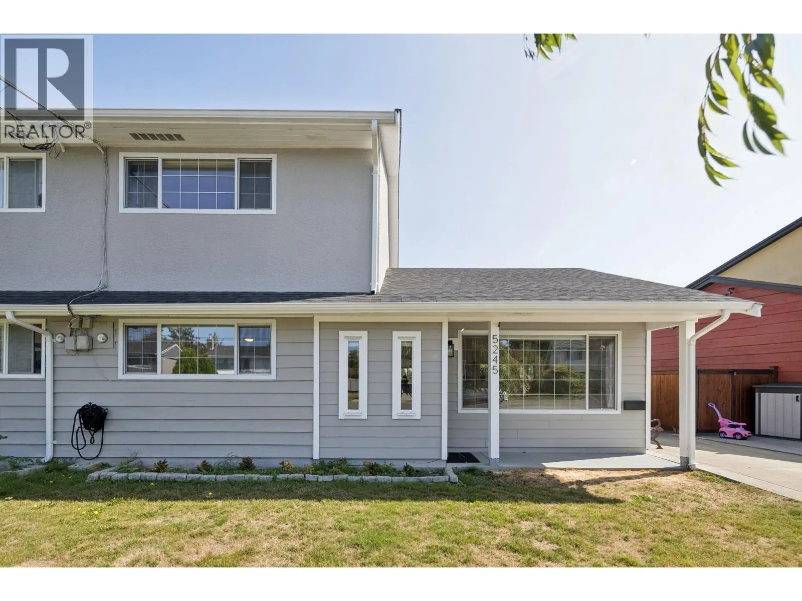 5245 MAPLE CRESCENT
