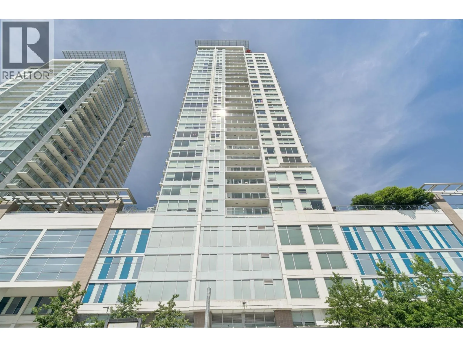 1901 908 QUAYSIDE DRIVE