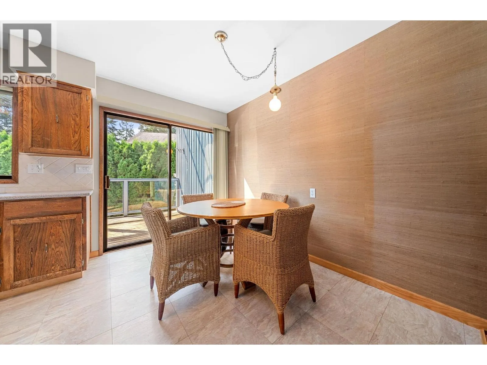3833 LYNN VALLEY ROAD