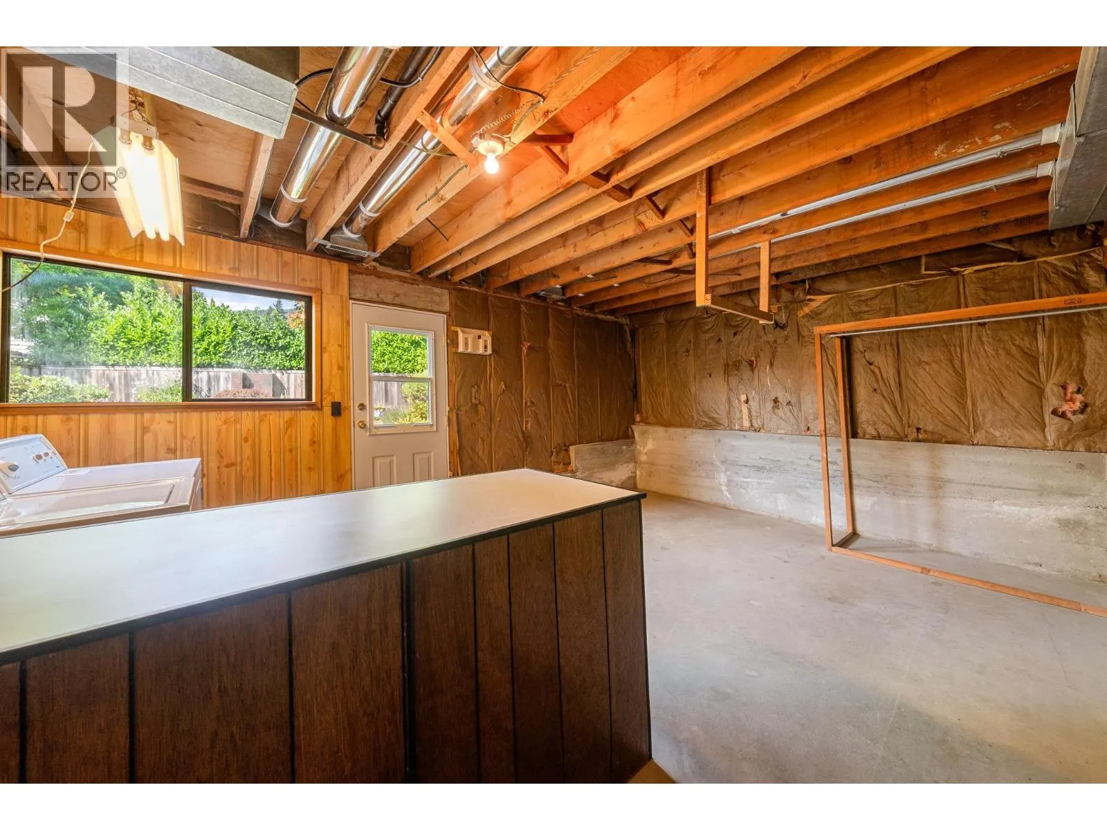 3833 LYNN VALLEY ROAD