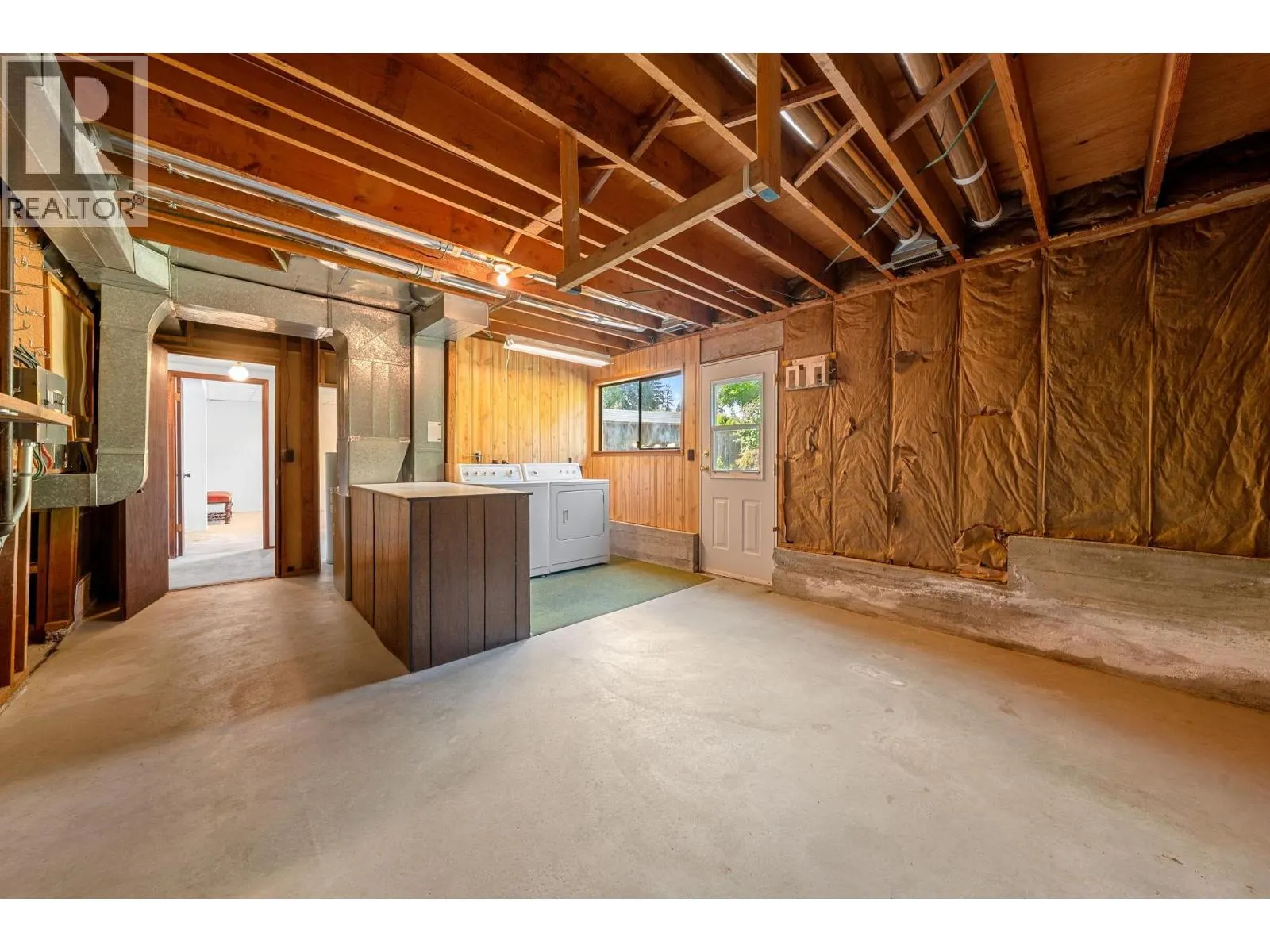 3833 LYNN VALLEY ROAD