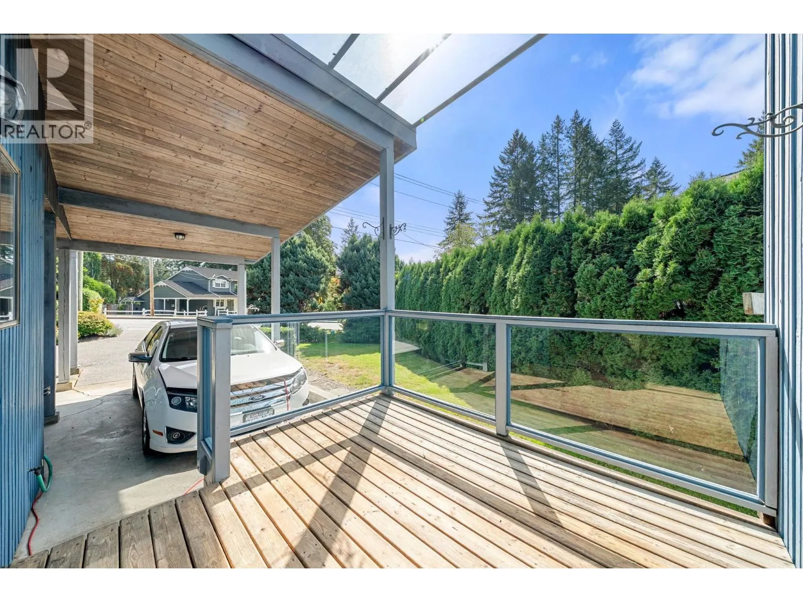 3833 LYNN VALLEY ROAD