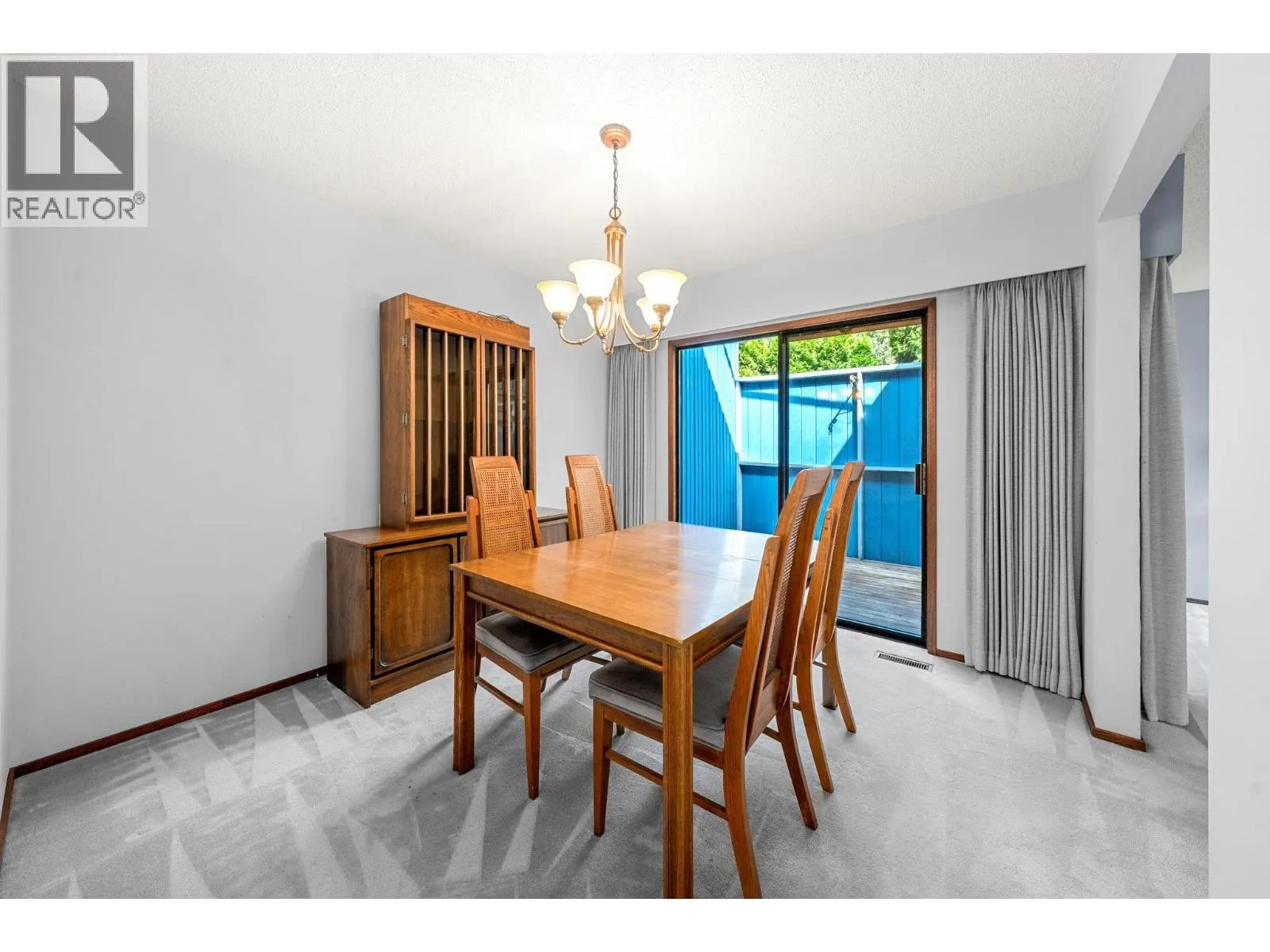3833 LYNN VALLEY ROAD