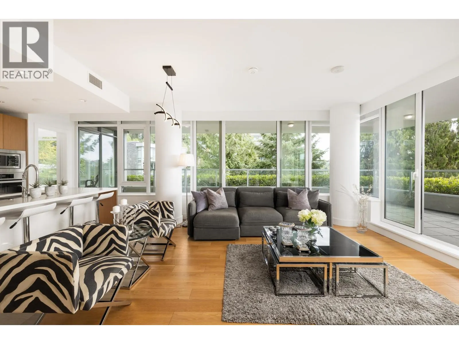 303 866 ARTHUR ERICKSON PLACE