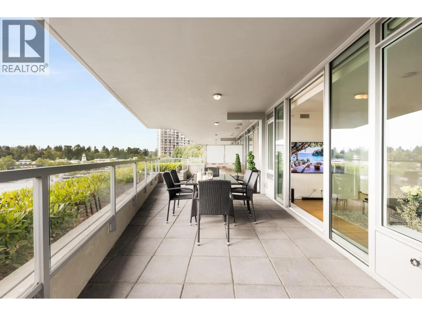 303 866 ARTHUR ERICKSON PLACE