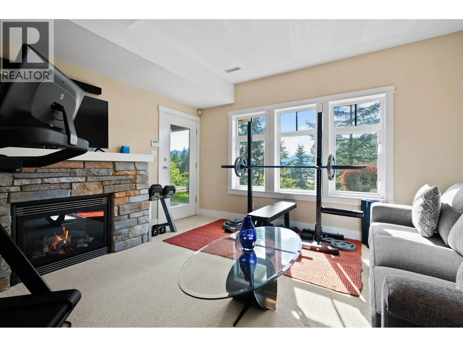 300 OCEAN CREST DRIVE