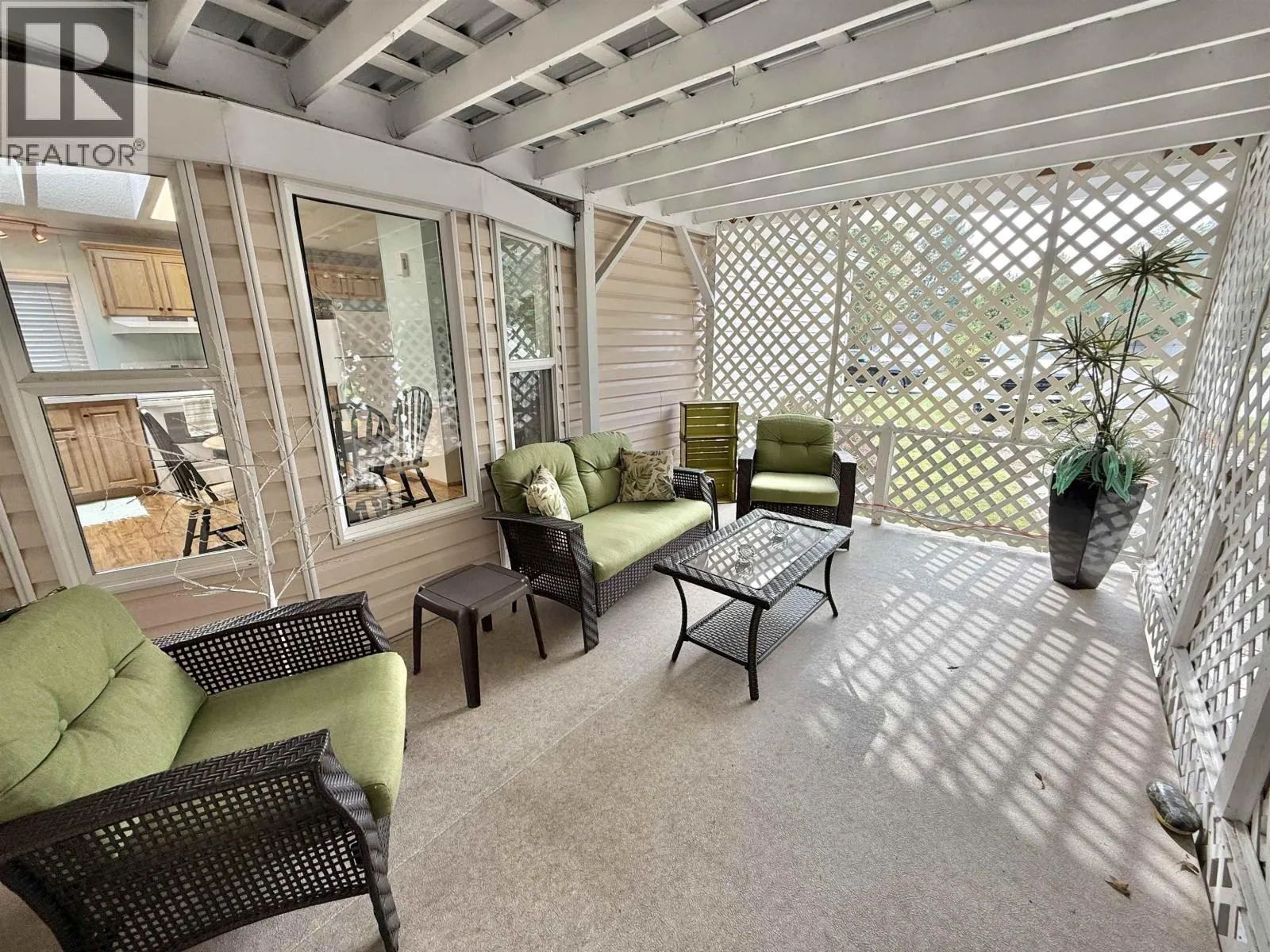 25 654 NORTH FRASER DRIVE