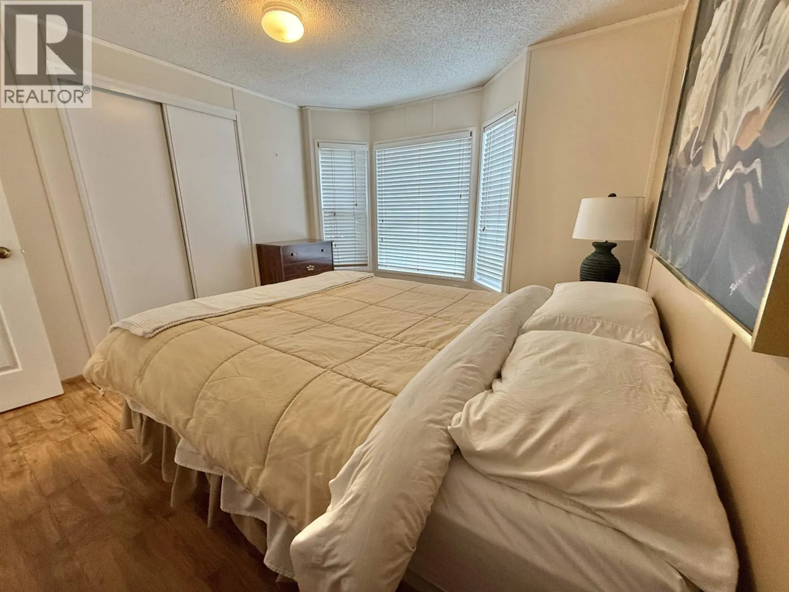 25 654 NORTH FRASER DRIVE