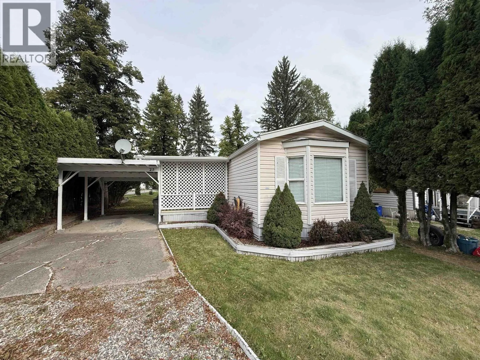 25 654 NORTH FRASER DRIVE