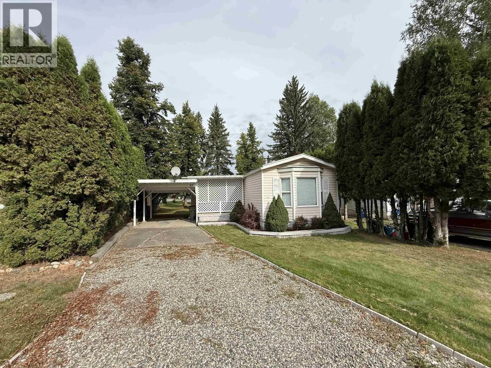 25 654 NORTH FRASER DRIVE