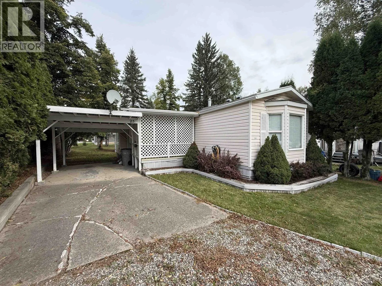 25 654 NORTH FRASER DRIVE