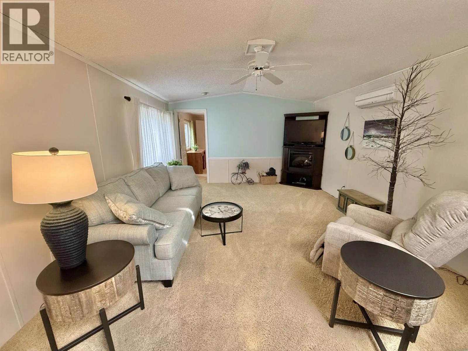 25 654 NORTH FRASER DRIVE