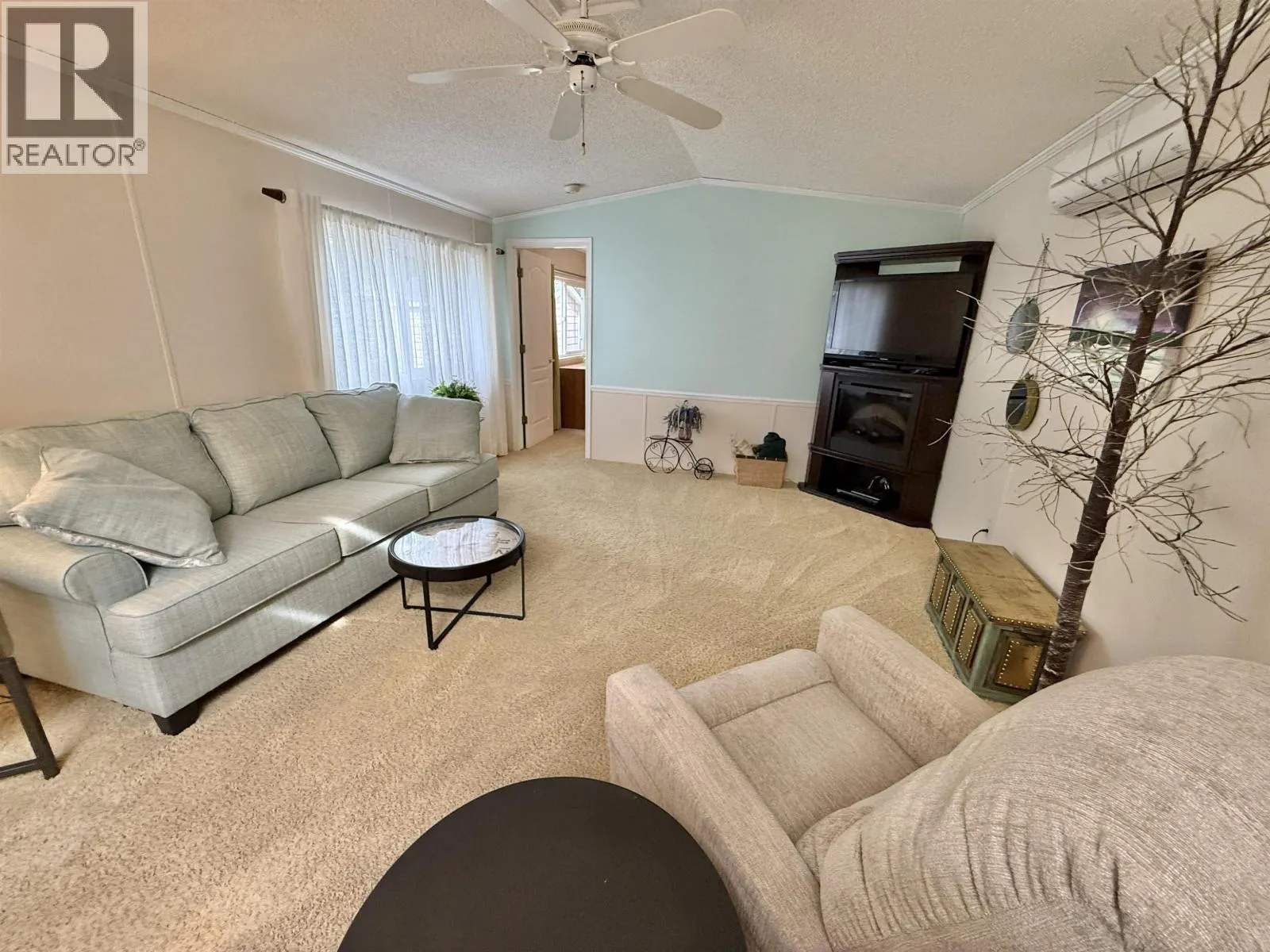 25 654 NORTH FRASER DRIVE